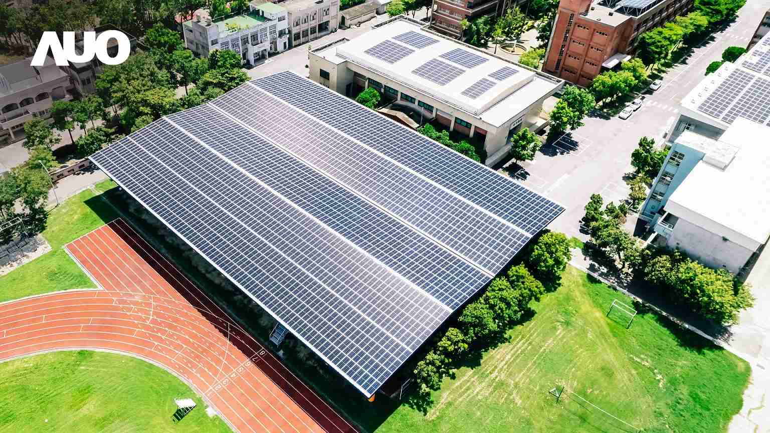 WepaySunSteel光电整合型浪板具备快速安装、、、、轻量化优势，，可提升15%发电效能，，，，通过国际IEC与台湾VPC认证安全、、、防漏、、、、耐候标准